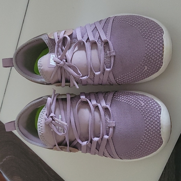 ⛔️SOLD!⛔️Nike Sneakers Free Trainer - Picture 5 of 7